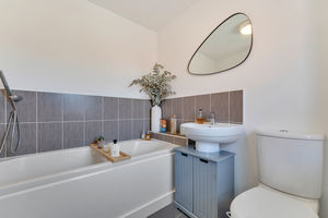 Family Bathroom- click for photo gallery